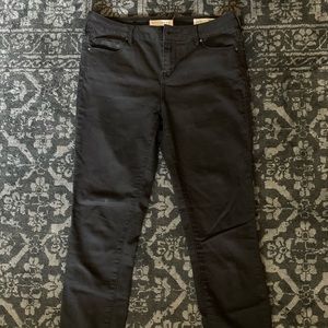 Black Bullhead Skinny Jeans